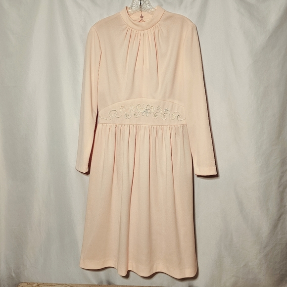 Vintage 70's Sears Fashions Feminine Peachy Pink Polyester Long Sleeve Dress - Picture 2 of 7